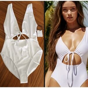 Jade Swim Luxe Cava Cut Away/Cutout One Piece Swimsuit White Size Large NWT $198